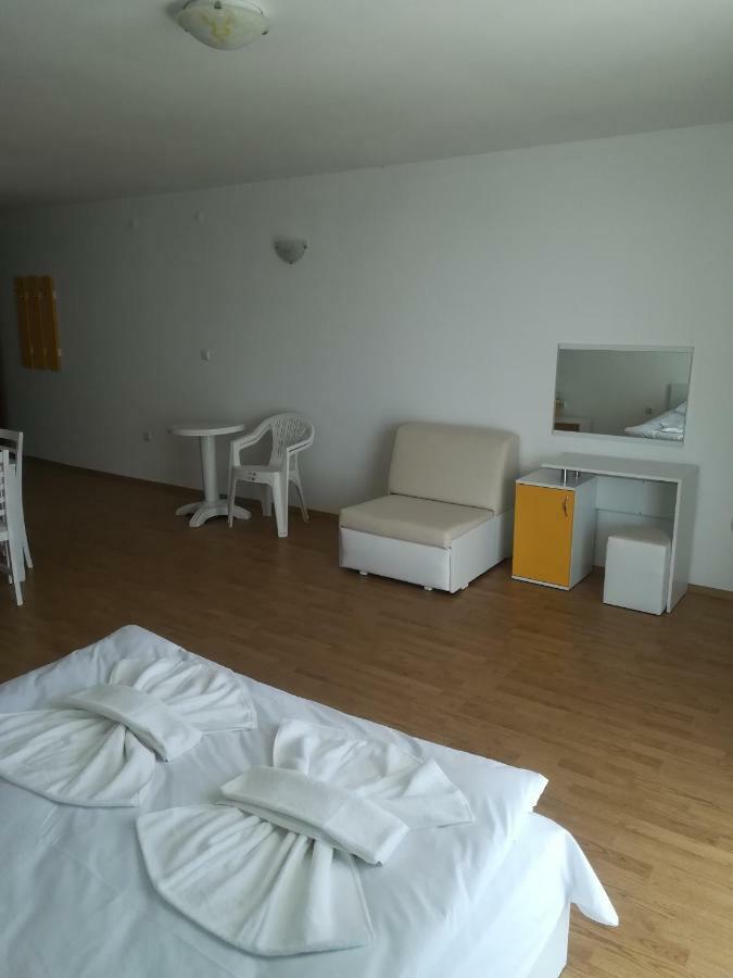 Apartment Rutland Ravda Eksteriør bilde